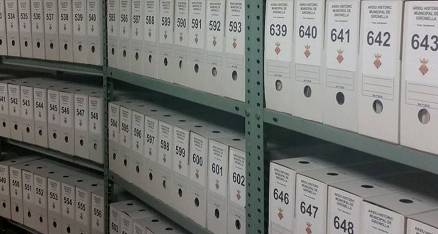 L’Arxiu Municipal de Gironella obre amb 3.400 documents 